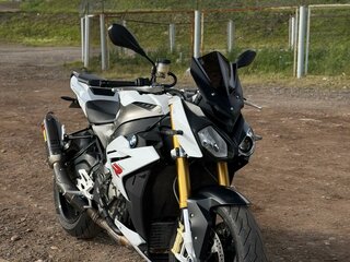 2015 BMW S 1000 R, белый, 1100000 рублей, вид 1