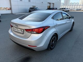 2014 Hyundai Elantra V (MD), серебристый, 850000 рублей, вид 3