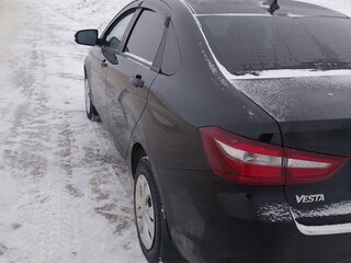 2024 Lada (ВАЗ) Vesta I Рестайлинг (NG), чёрный, 1320000 рублей, вид 4