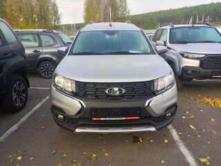 2026 Lada (ВАЗ) Largus Cross I Рестайлинг, серебристый, 2092000 рублей, вид 2