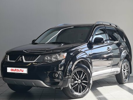 Mitsubishi Outlander II