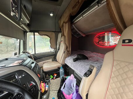 2010 DAF XF 105, белый, 1750000 рублей, вид 5