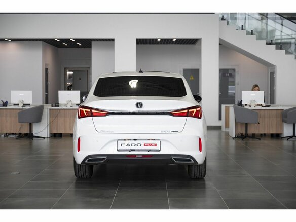 2024 Changan Eado Plus I, белый, 2569900 рублей - вид 32