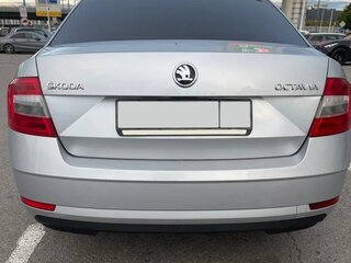 2019 Skoda Octavia III (A7) Рестайлинг, серый, 1950000 рублей, вид 5