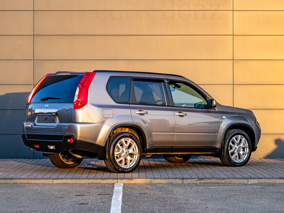 2011 Nissan X-Trail II Рестайлинг, серый, 1295000 рублей - вид 5
