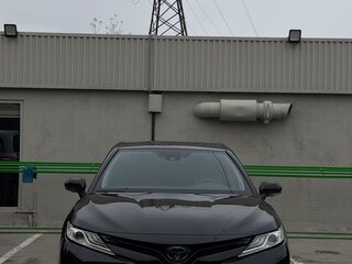 2020 Toyota Camry VIII (XV70), чёрный, 3050000 рублей, вид 5
