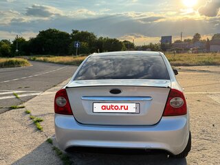 2008 Ford Focus II Рестайлинг, серебристый, 560000 рублей, вид 4