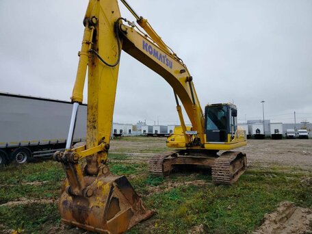 2022 Komatsu PC300, жёлтый, 9250150 рублей, вид 1