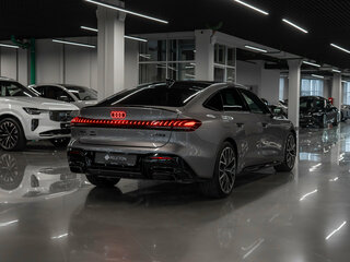 2026 Audi A5 L III (B10), серый, 6300000 рублей, вид 5