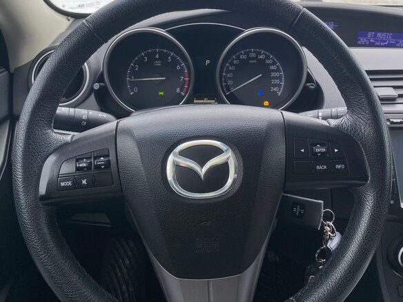 2011 Mazda 3 II (BL) Рестайлинг, белый - вид 7