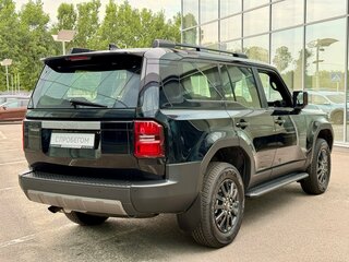 2024 Toyota Land Cruiser Prado 250 Series, чёрный, 8045000 рублей, вид 5