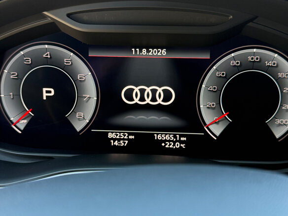 2019 Audi Q8 55 TFSI I (4M), чёрный, 6329000 рублей - вид 22