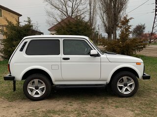 2024 Lada (ВАЗ) Niva Legend I, белый, 1200000 рублей, вид 3