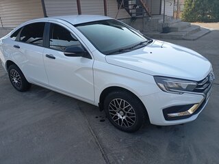 2024 Lada (ВАЗ) Vesta I Рестайлинг (NG), белый, 1100000 рублей, вид 2