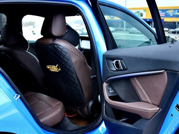 2020 BMW 1 серии 118d III (F40), синий, 3050000 рублей - вид 22