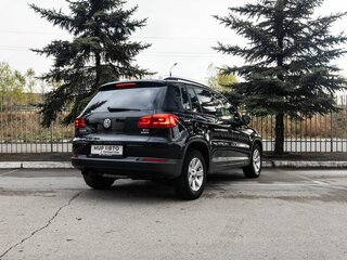 2012 Volkswagen Tiguan I Рестайлинг, чёрный, 1015000 рублей, вид 4