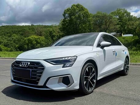 2022 Audi A3 35 TFSI IV (8Y), белый, 2450000 рублей, вид 2