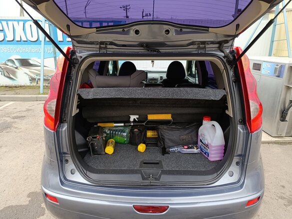 2008 Nissan Note I, серый, 666000 рублей - вид 16