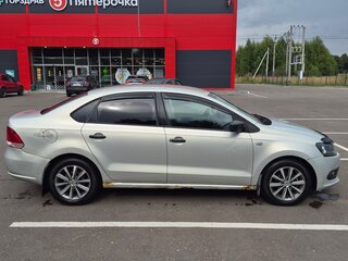 2012 Volkswagen Polo V, серый, 400000 рублей, вид 4