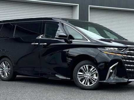 2026 Toyota Alphard IV, чёрный, 8190000 рублей, вид 1