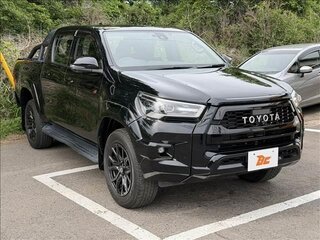 2024 Toyota Hilux VIII Рестайлинг 2, чёрный, 4000200 рублей, вид 1