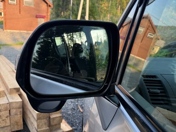 2008 Toyota Voxy II (R70), серебристый, 1000000 рублей - вид 12