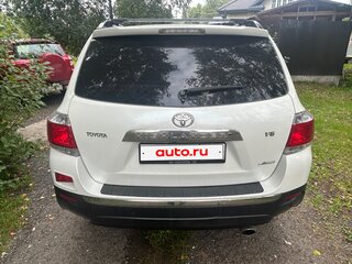 2012 Toyota Highlander II (XU40) Рестайлинг, белый, 1785000 рублей, вид 3