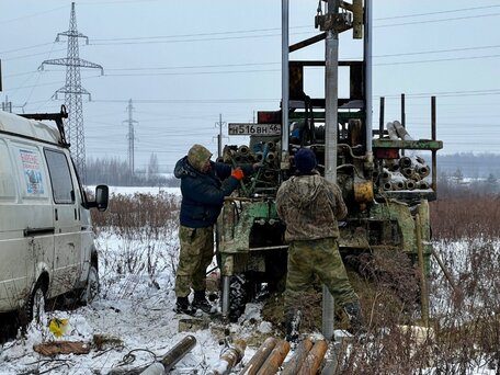 1992 ЗИЛ Буровые установки, зелёный, 1550000 рублей, вид 5