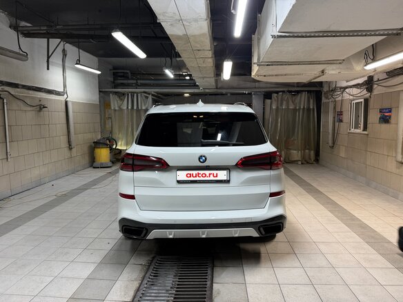 2019 BMW X5 30d IV (G05/G18), белый - вид 4