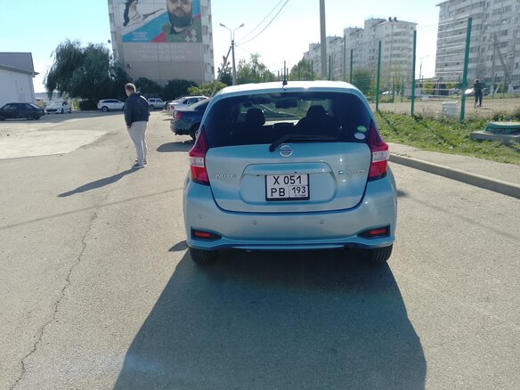 2017 Nissan Note e-Power II Рестайлинг, голубой, 1180000 рублей - вид 7