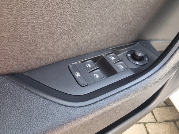 2017 Skoda Superb III, белый - вид 19