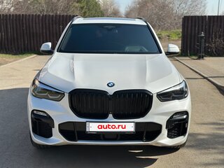 2019 BMW X5 30d IV (G05/G18), белый, 5500000 рублей, вид 2
