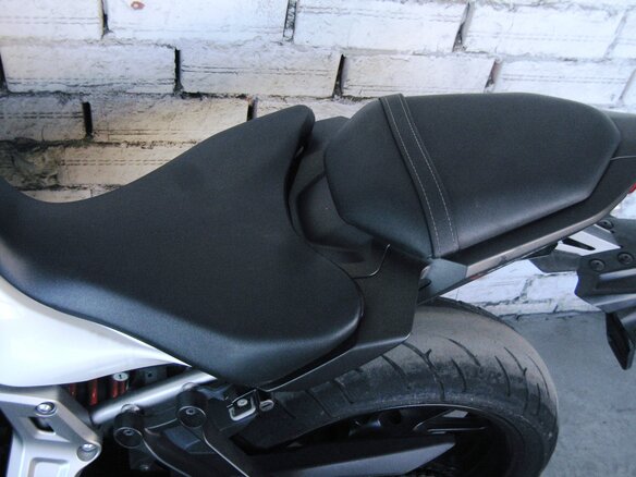 2015 Yamaha MT-07 (FZ-07), белый - вид 3