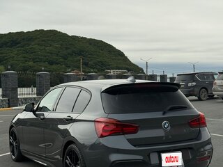 2017 BMW 1 серии 118i II (F20/F21) Рестайлинг 2, серый, 1500000 рублей, вид 5