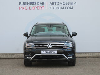 2019 Volkswagen Tiguan II, чёрный, 2260000 рублей, вид 2