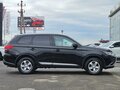 2017 Mitsubishi Outlander III Рестайлинг 2, чёрный, 1825000 рублей - вид 3