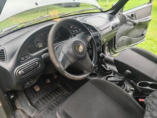 2017 Chevrolet Niva I Рестайлинг, серый, 525000 рублей, вид 5