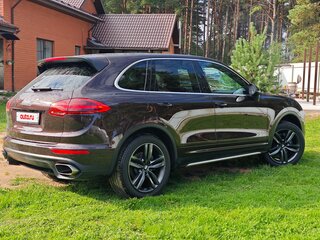 2015 Porsche Cayenne II Рестайлинг (958), коричневый, 3130000 рублей, вид 1