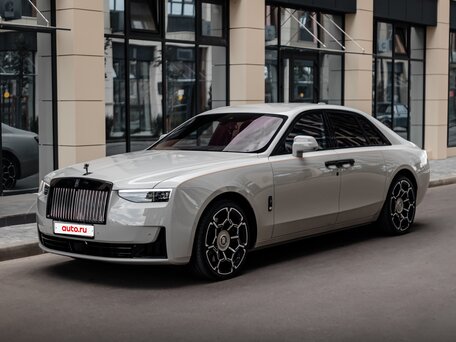 2025 Rolls-Royce Ghost Black Badge II Рестайлинг (Series II), серый, 53900000 рублей, вид 1