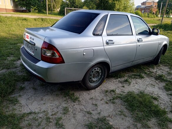 2009 Lada (ВАЗ) Priora I, серебристый, 310000 рублей - вид 9