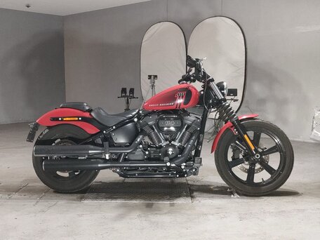 2022 Harley-Davidson Street Bob, красный, 1587000 рублей, вид 1