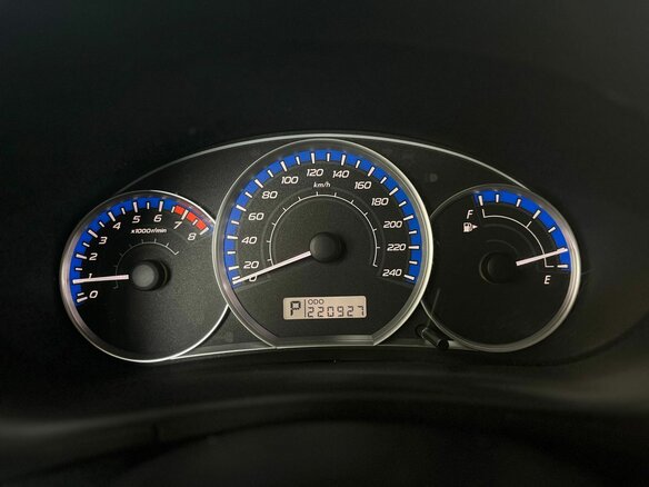 2012 Subaru Forester III Рестайлинг, белый, 1094000 рублей - вид 12
