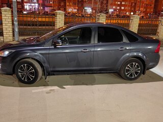 2008 Ford Focus II Рестайлинг, серый, 450000 рублей, вид 5