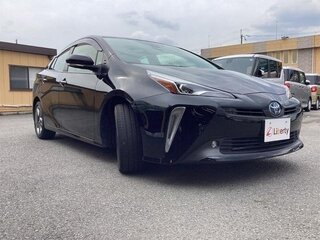 2022 Toyota Prius IV Рестайлинг (XW50), чёрный, 1250666 рублей, вид 1