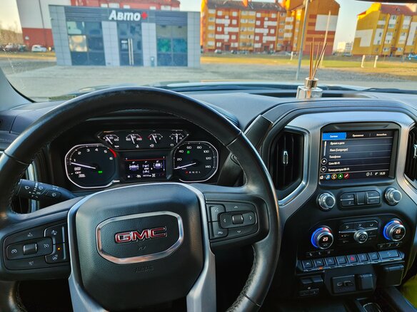 2020 GMC Sierra Double Cab IV, серый, 5260000 рублей - вид 5