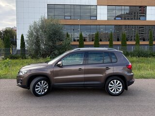 2016 Volkswagen Tiguan I Рестайлинг, коричневый, 1870000 рублей, вид 5