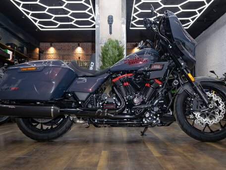 2026 Harley-Davidson CVO Street Glide ST, серый, 5490000 рублей, вид 3