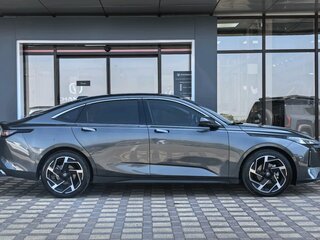 2024 Changan Lamore, серый, 2150000 рублей, вид 4
