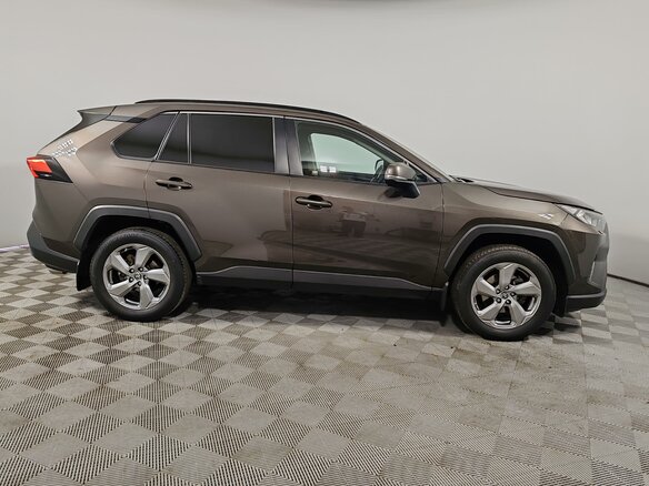 2020 Toyota RAV4 V (XA50), коричневый - вид 4