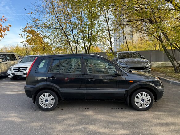 2007 Ford Fusion I Рестайлинг, чёрный, 289000 рублей - вид 3